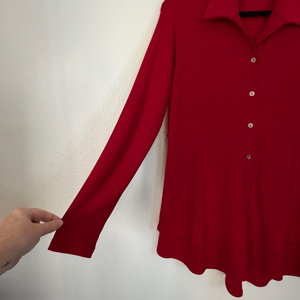 Sympli Tunic Top Size 8 Red Long Sleeves Layered Flowy Button Front - Picture 2 of 5